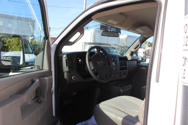 Gmc Savana Cargo 2025 - Image 17