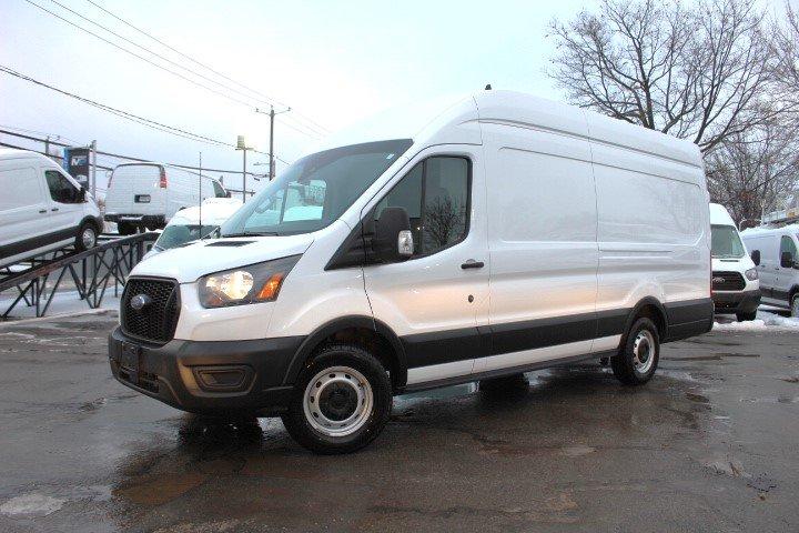 Ford Transit Cargo Van 2021 - Image 4