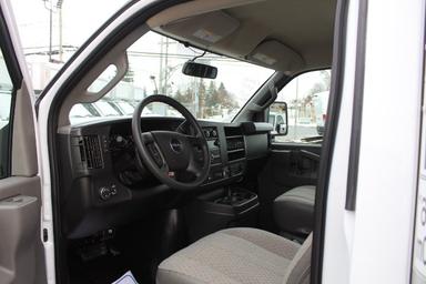 Gmc Savana Cargo 2025 - Thumbnail 9