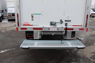 Gmc Savana Cargo 2025 - Thumbnail 13