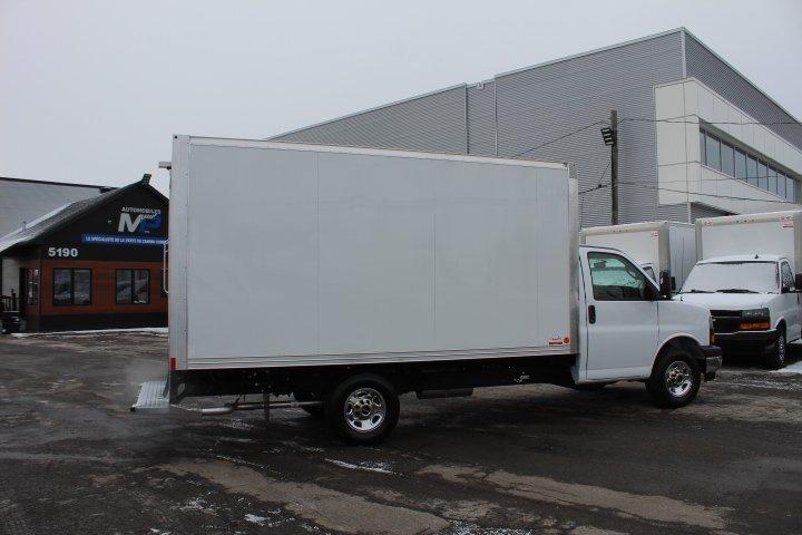 Gmc Savana Cargo 2025 - Image 15