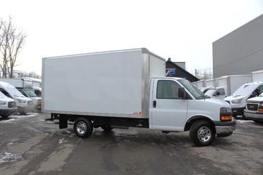 Gmc Savana Cargo 2025 - Thumbnail 17