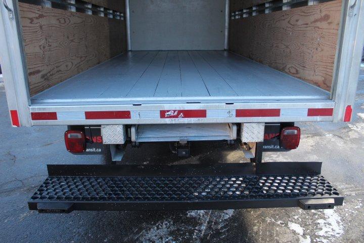 Ford Transit Cargo Van 2021 - Image 8