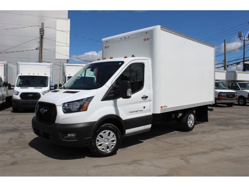 Ford Transit Cargo Van 2023 - Image 5