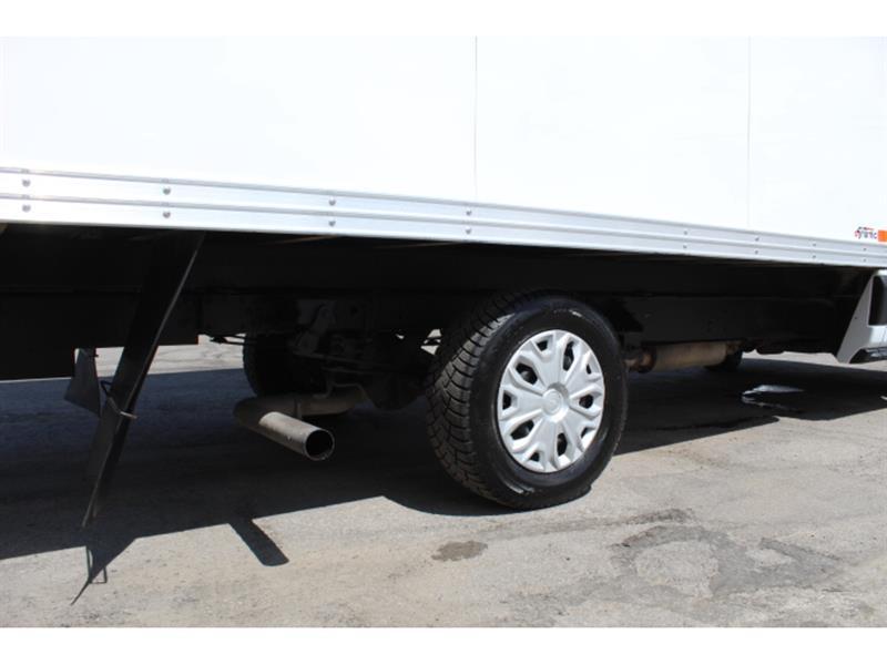 Ford Transit Cargo Van 2023 - Image 8