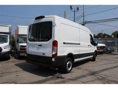 Ford Transit Cargo Van 2022 - Thumbnail 10