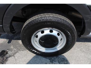 Ford Transit Cargo Van 2022 - Thumbnail 18