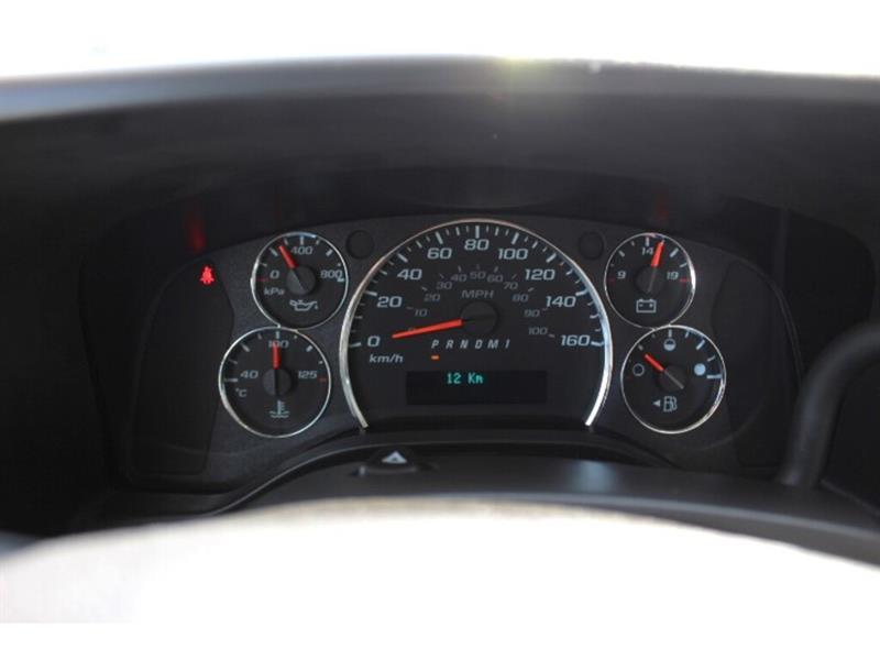 Gmc Savana 2025 - Image 2