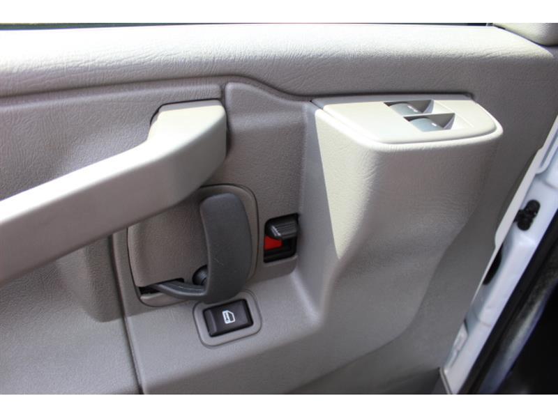 Gmc Savana 2025 - Image 21