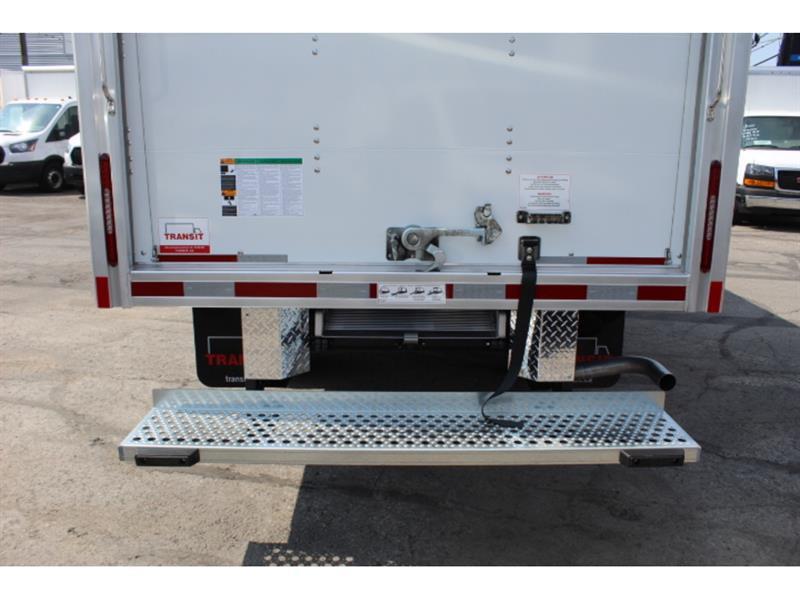 Gmc Savana 2025 - Image 24