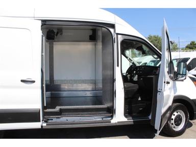 Ford Transit Cargo Van 2023 - Thumbnail 6