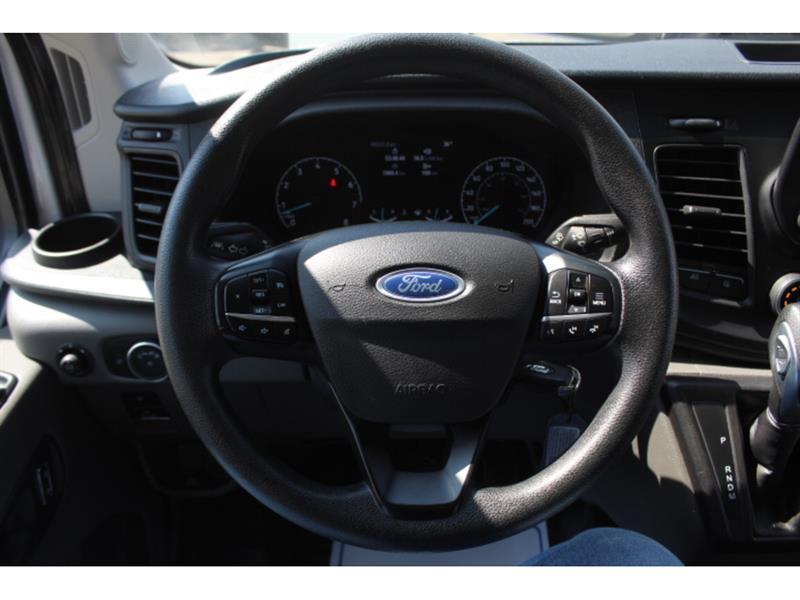 Ford Transit Cargo Van 2023 - Image 13