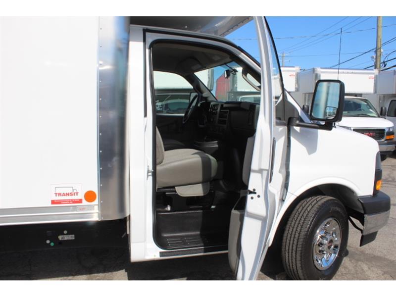 Gmc Savana Cargo 2025 - Image 21