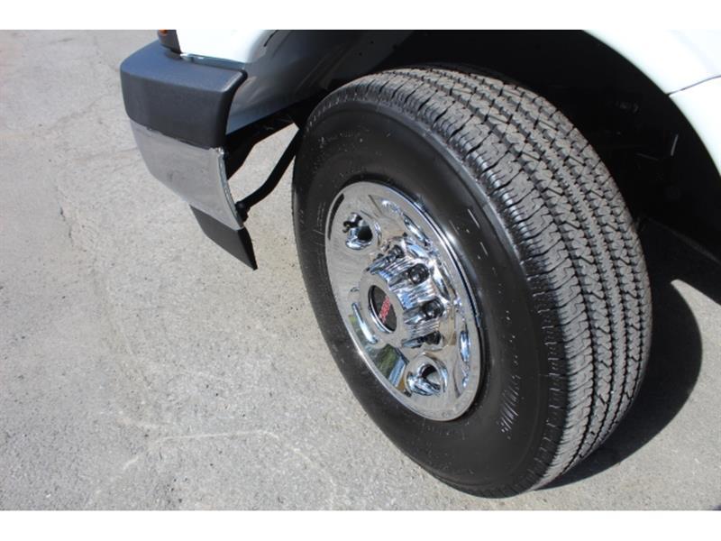 Gmc Savana Cargo 2025 - Image 24