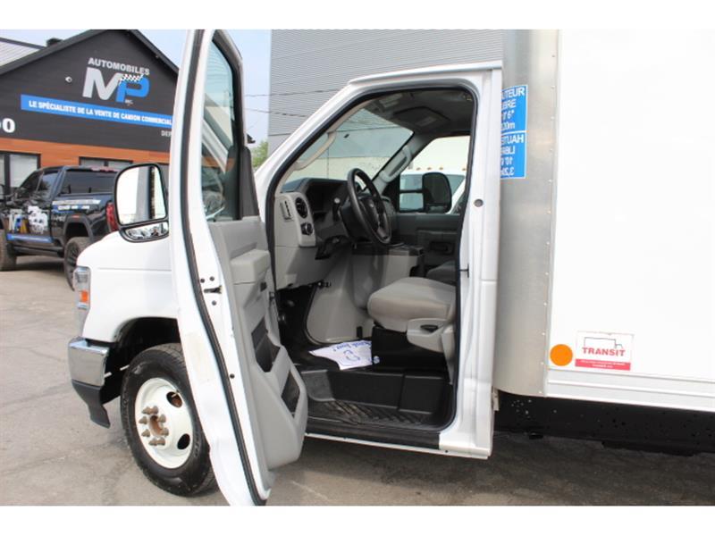 Ford E-Series Cutaway 2022 - Image 6