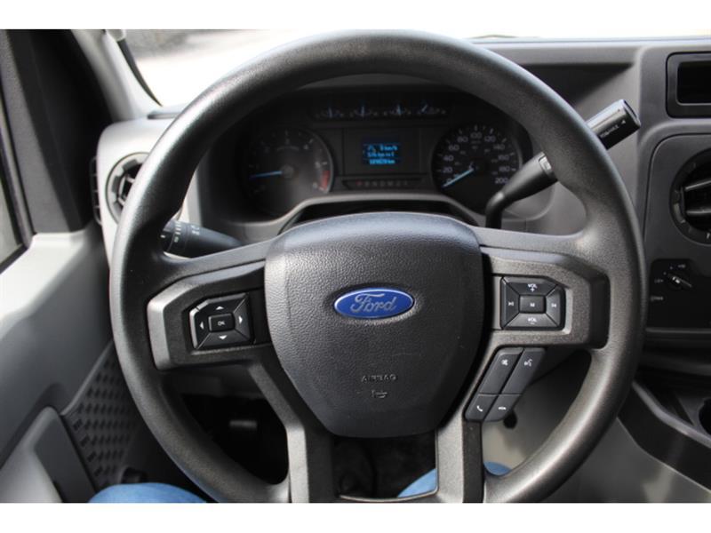 Ford E-Series Cutaway 2022 - Image 8