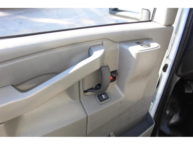 Gmc Savana Cargo 2025 - Image 7