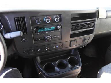 Gmc Savana Cargo 2025 - Thumbnail 11