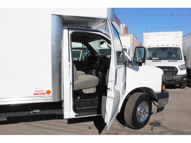 Gmc Savana Cargo 2025 - Thumbnail 14