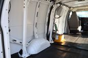 GMC Savana Cargo 2021 - Thumbnail 17