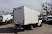 GMC Savana Cargo 2025 - Thumbnail 12
