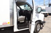 GMC Savana Cargo 2025 - Thumbnail 13