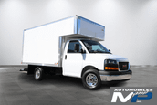 GMC Savana 2026 - Thumbnail 2