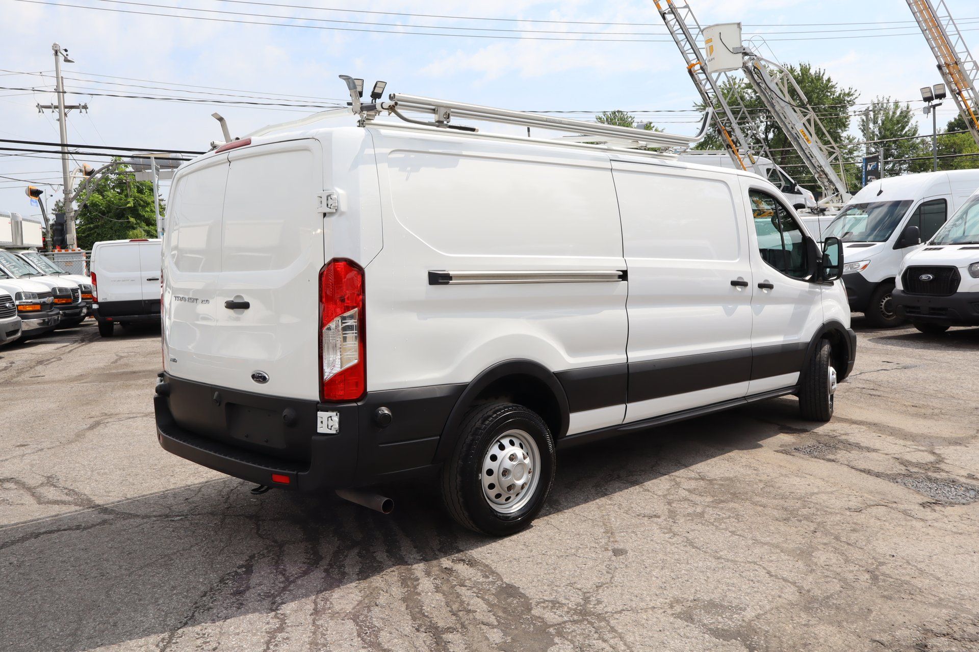 Ford Transit Cargo Van 2020 - Thumbnail 9