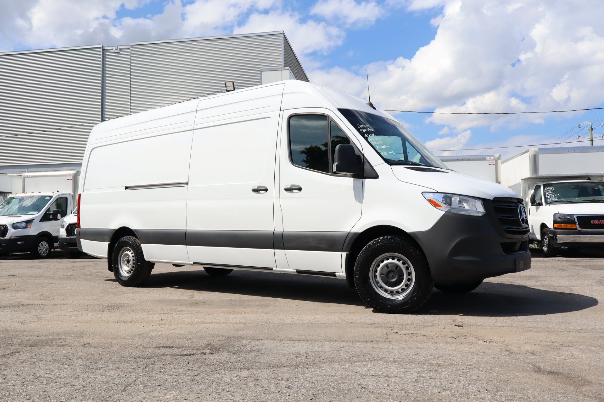 Mercedes-Benz Sprinter 2500 2025 - Thumbnail 2