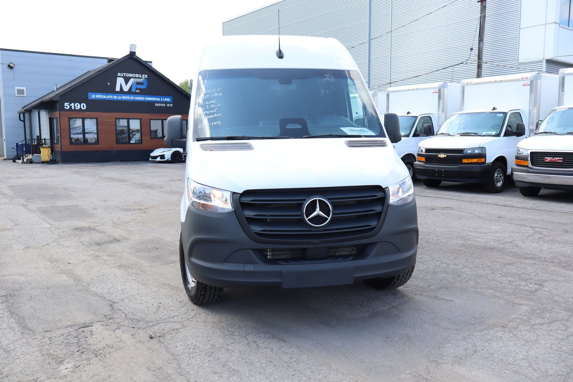 Mercedes-Benz Sprinter 2500 2025 - Thumbnail 11