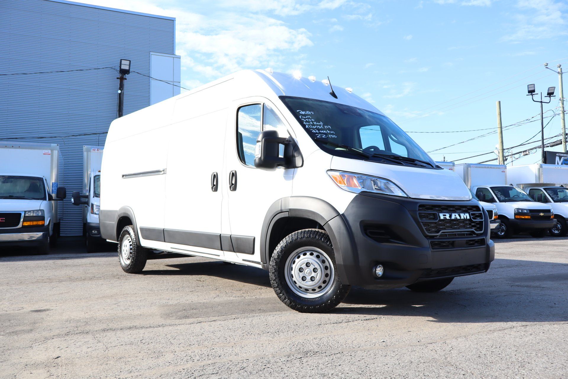 Ram ProMaster Cargo Van 2025 - Thumbnail 7