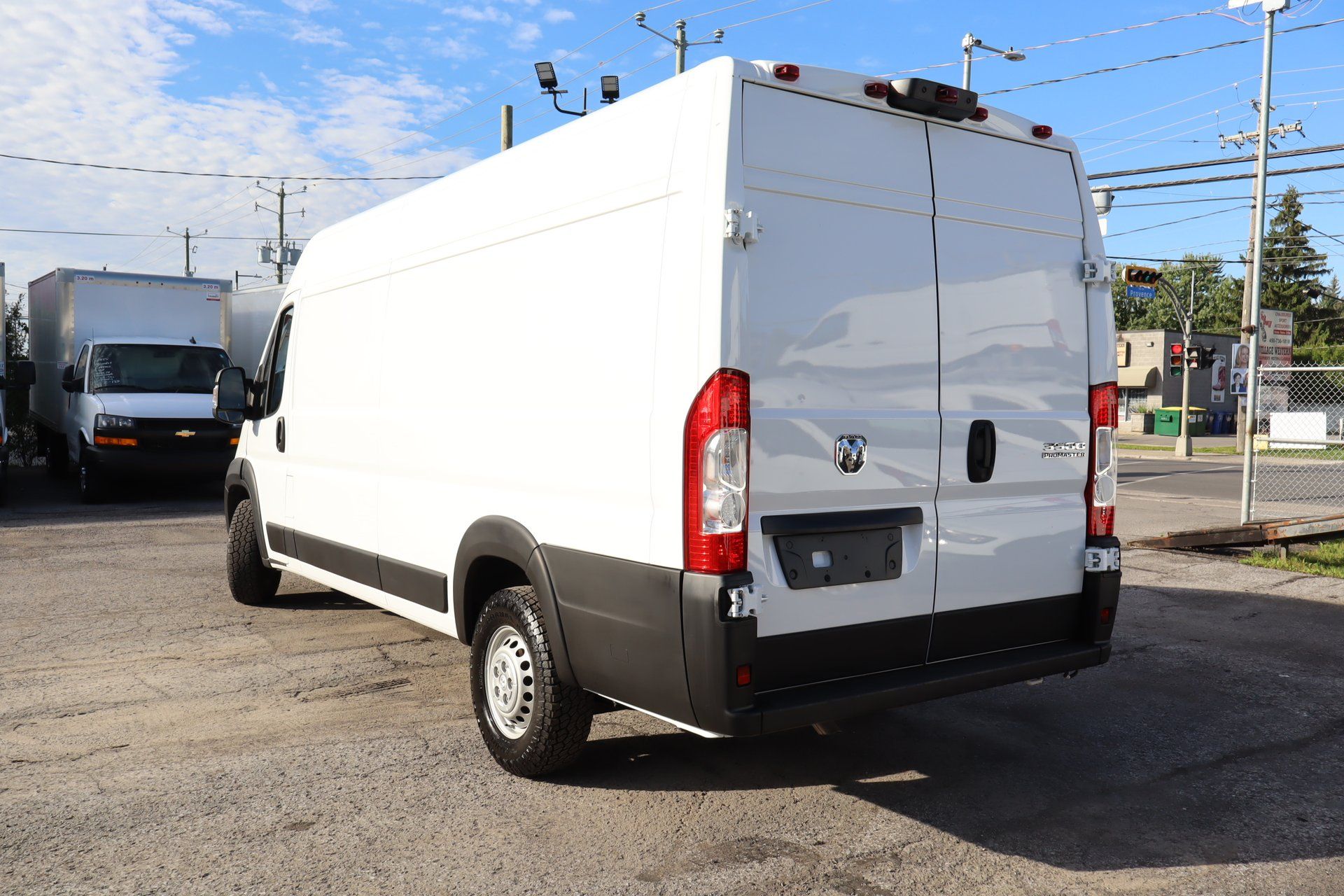Ram ProMaster Cargo Van 2025 - Thumbnail 4