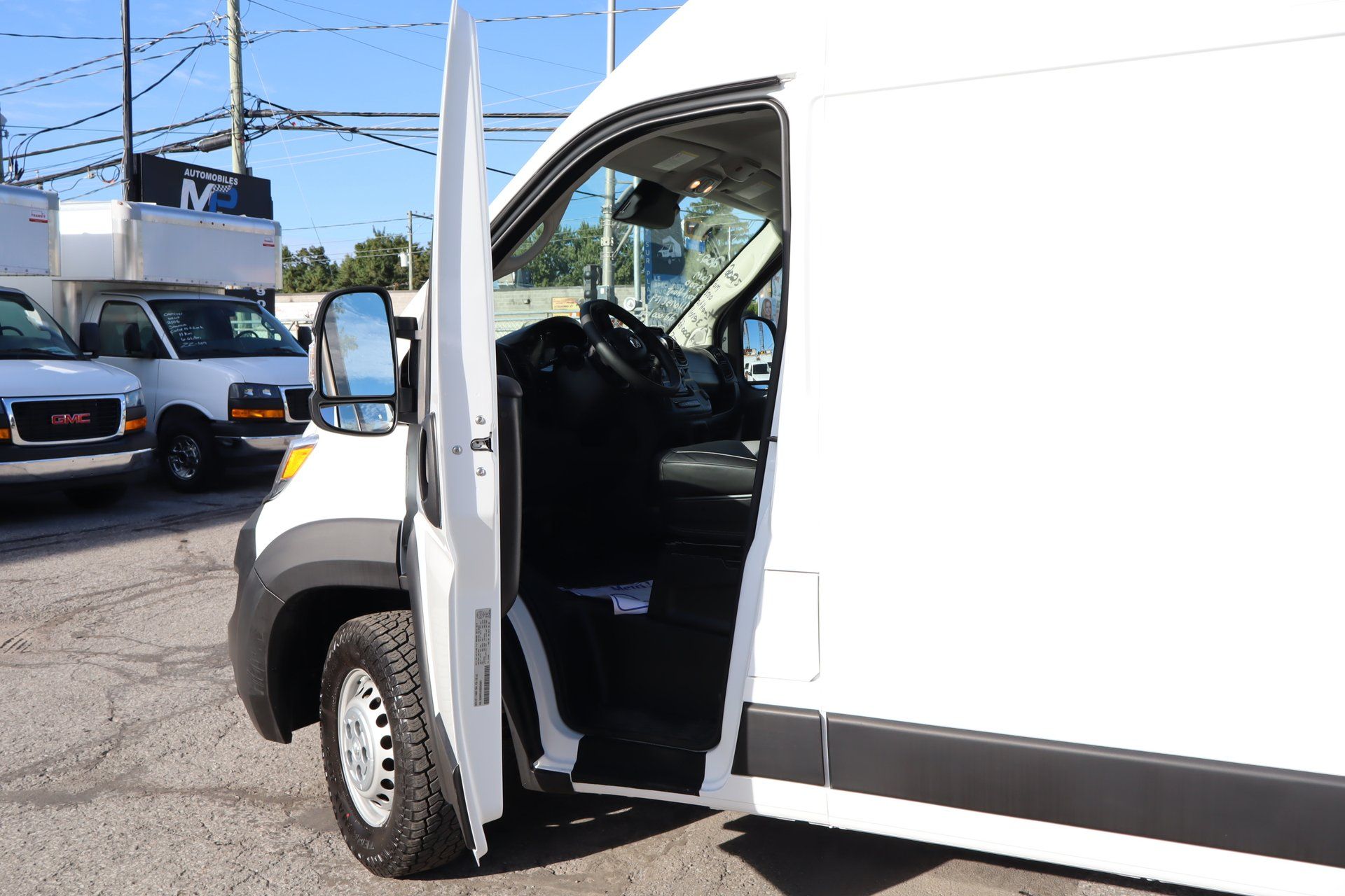 Ram ProMaster Cargo Van 2025 - Thumbnail 14