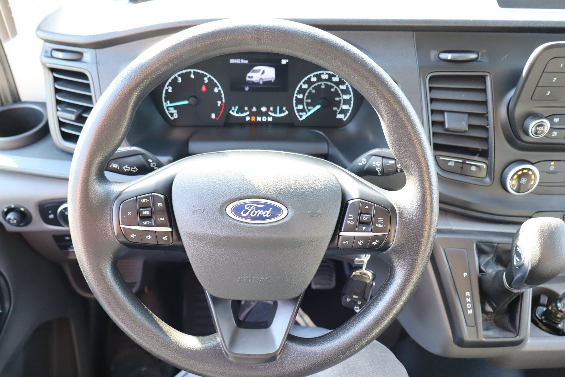 Ford Transit 2024 - Thumbnail 18