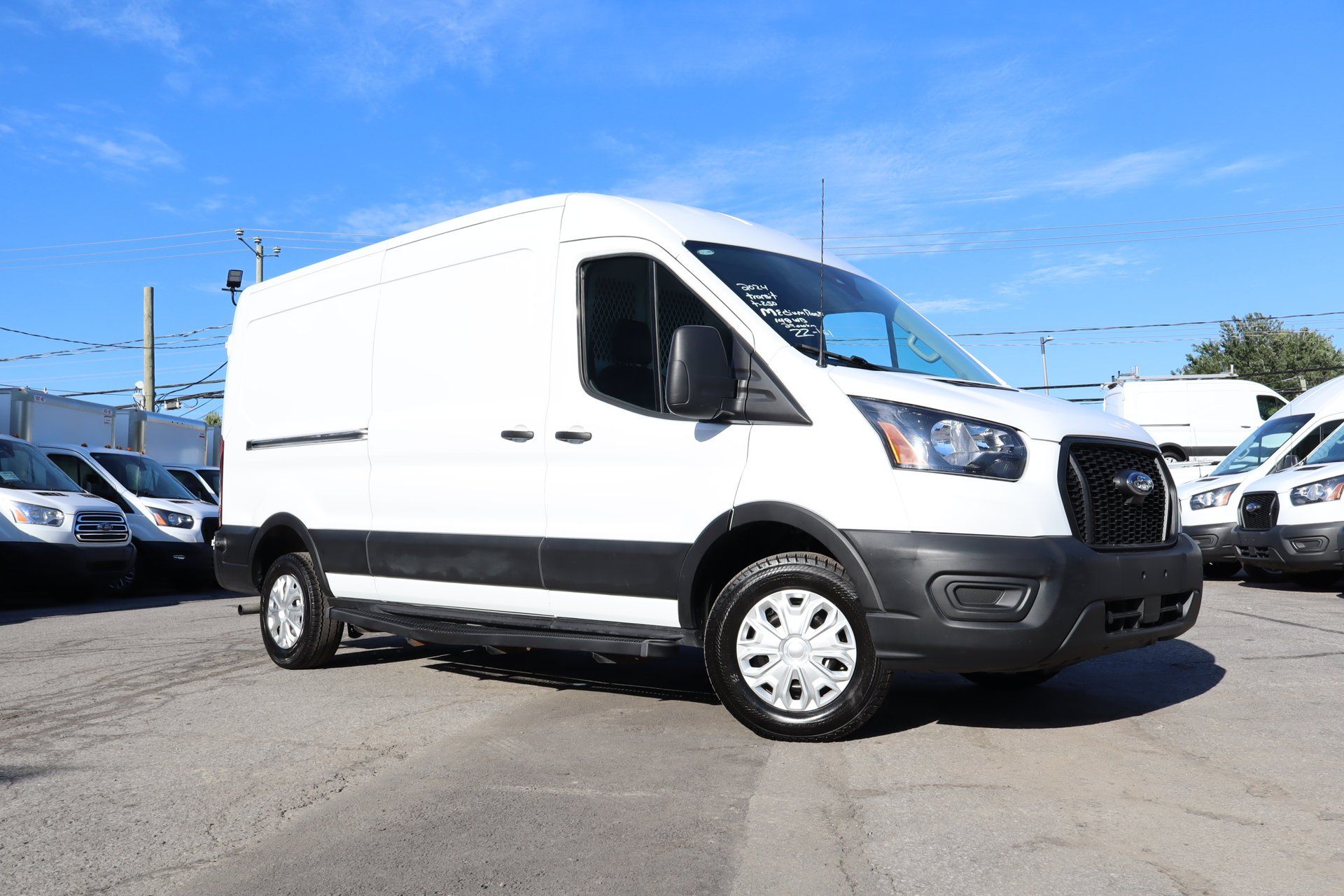 Ford Transit 2024 - Thumbnail 4