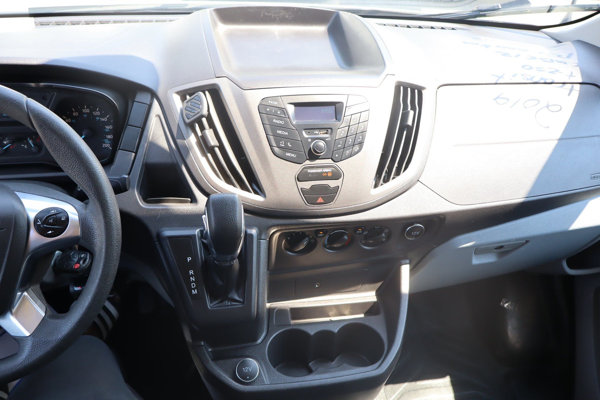 Ford Transit 2019 - Image 12