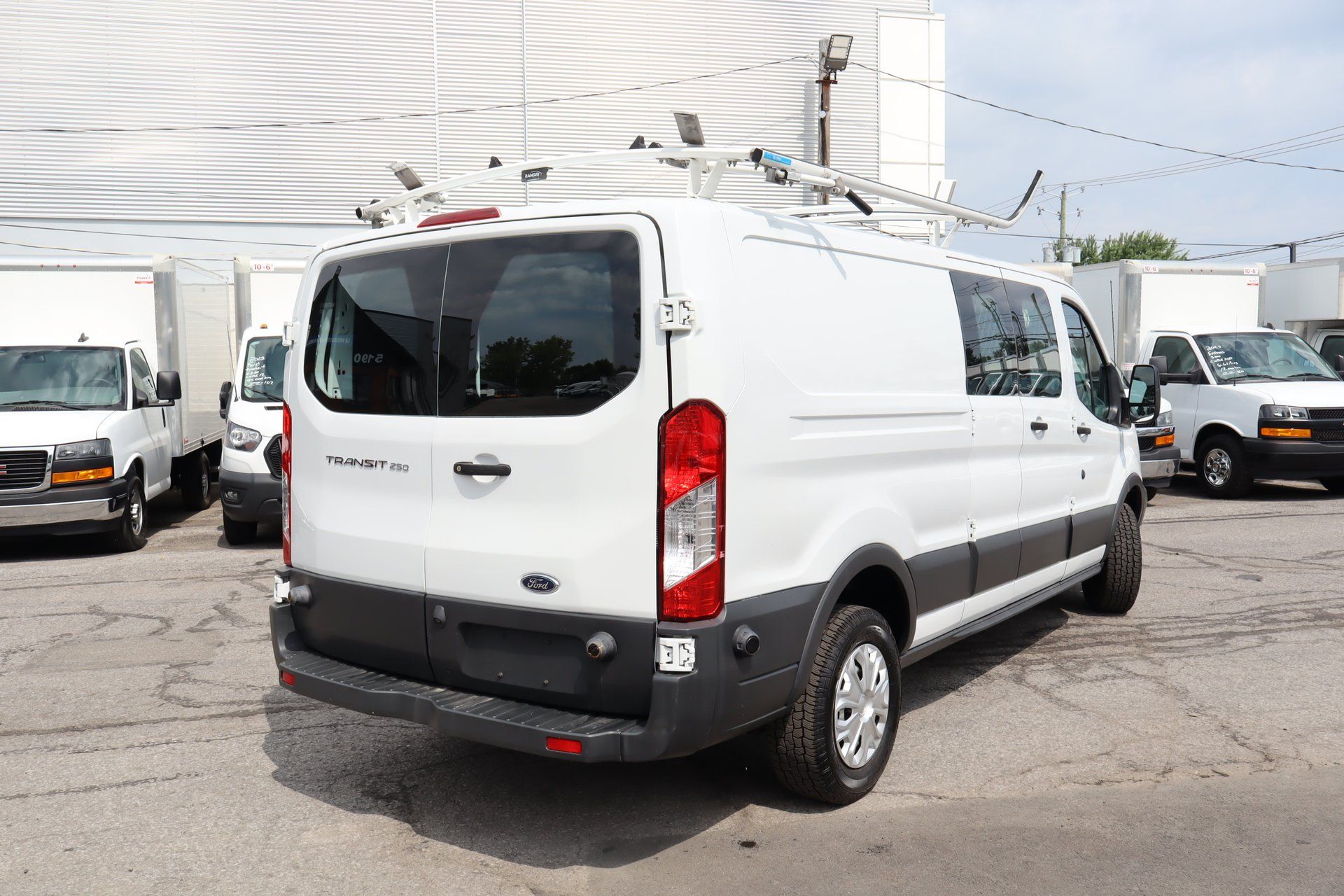 Ford Transit 2018 - Image 8