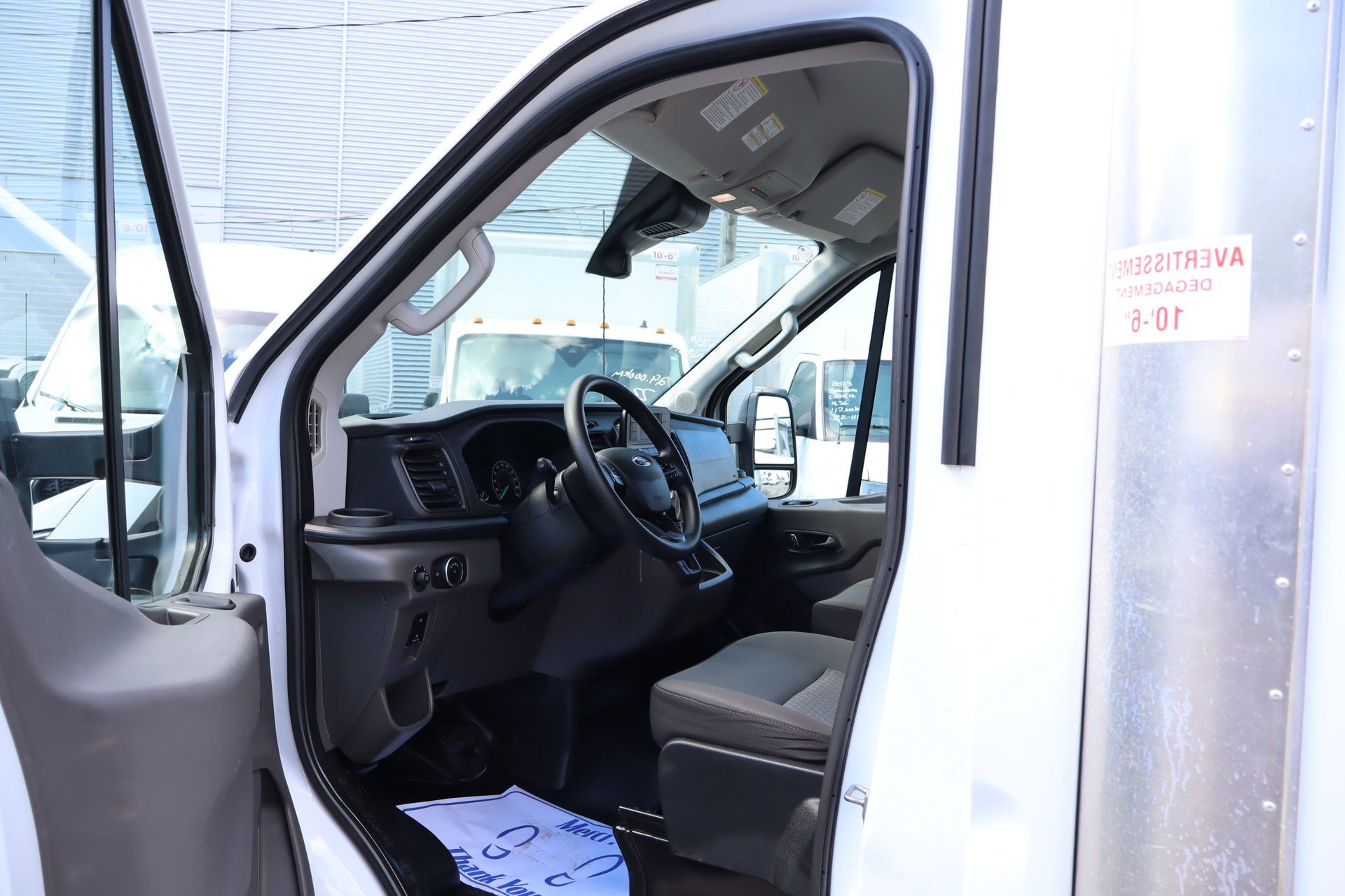 Ford Transit 2024 - Image 19