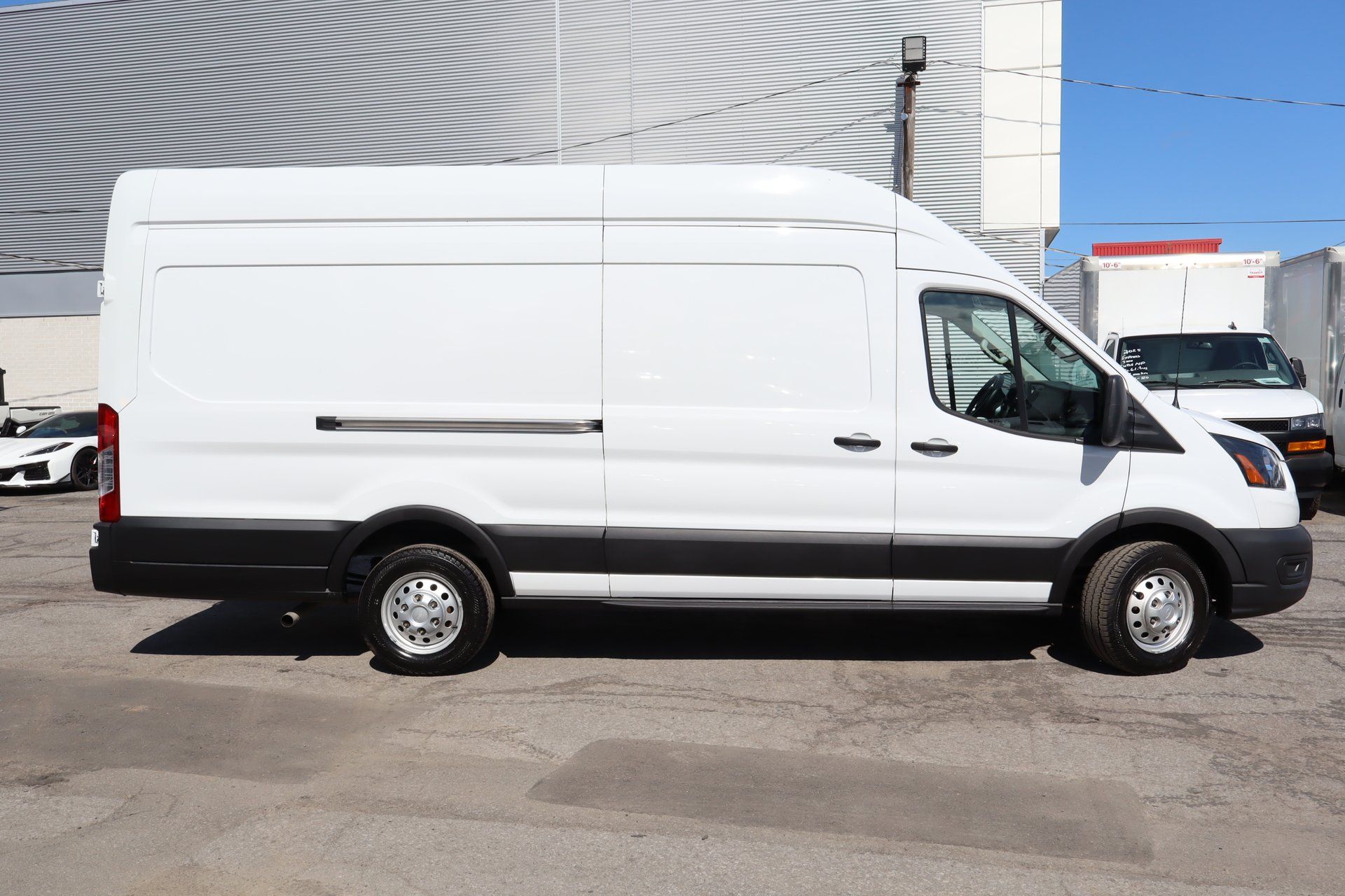 Ford Transit 2023 - Image 3