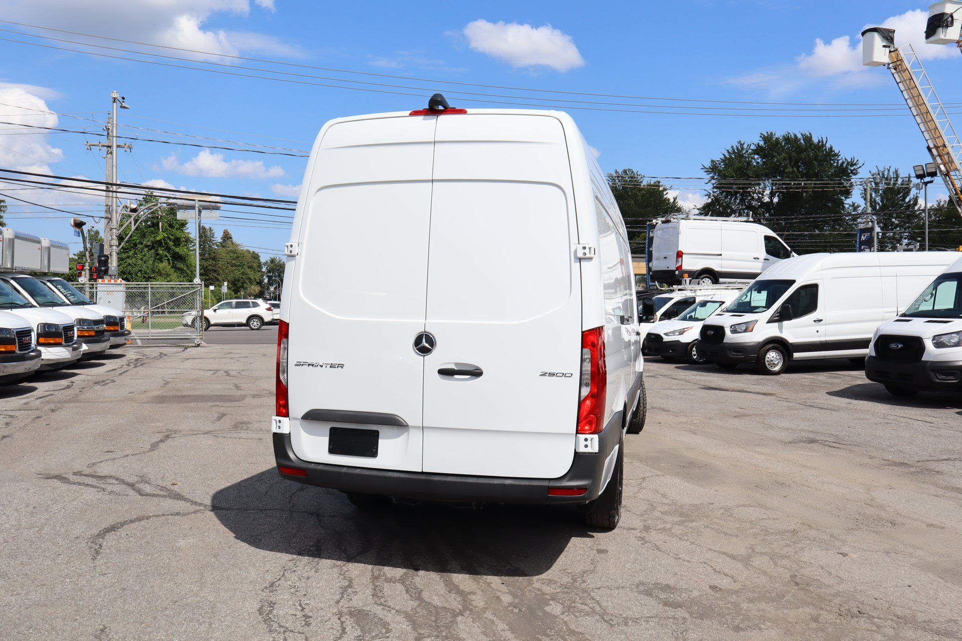 Mercedes-Benz Sprinter 2500 2025 - Image 10