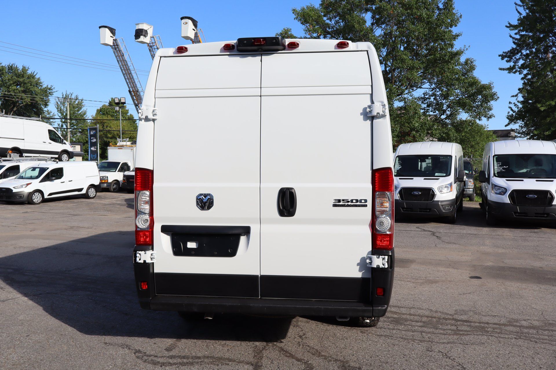 Ram ProMaster Cargo Van 2025 - Image 9 