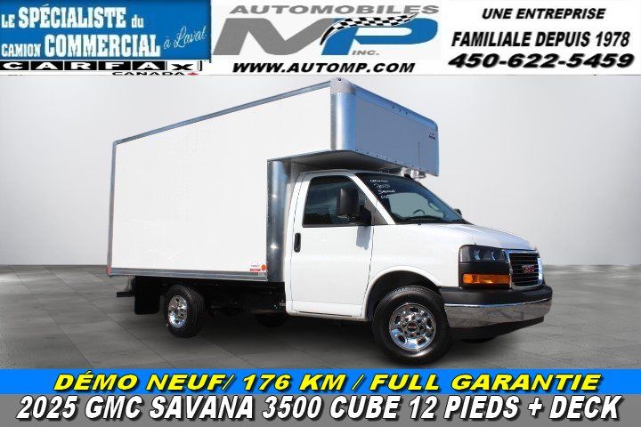 Ford Transit Cargo Van 2022 - Image 23