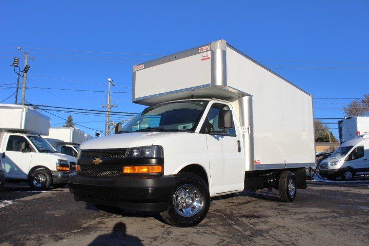 Chevrolet Express Cutaway 2024 - Image 22