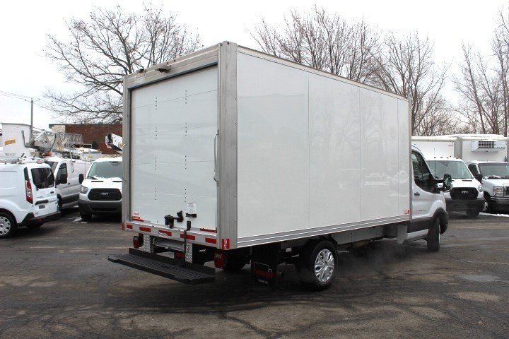 Ford Transit Cargo Van 2023 - Image 3