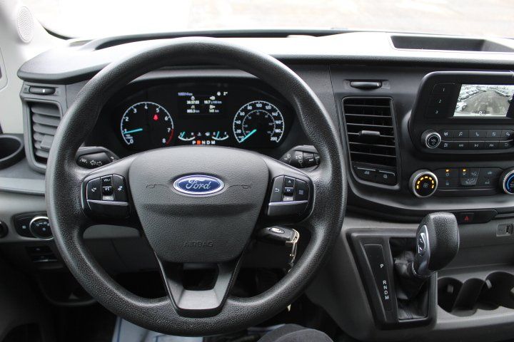 Ford Transit Cargo Van 2023 - Image 7