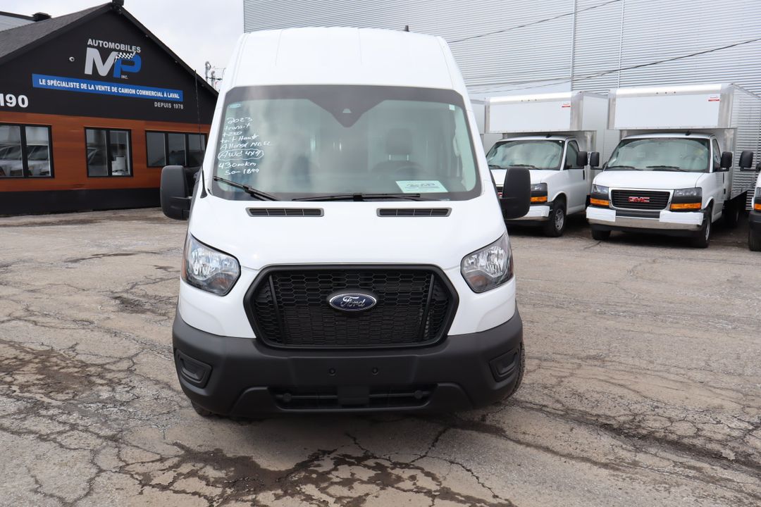 Ford Transit Cargo Van 2023 - Image 19