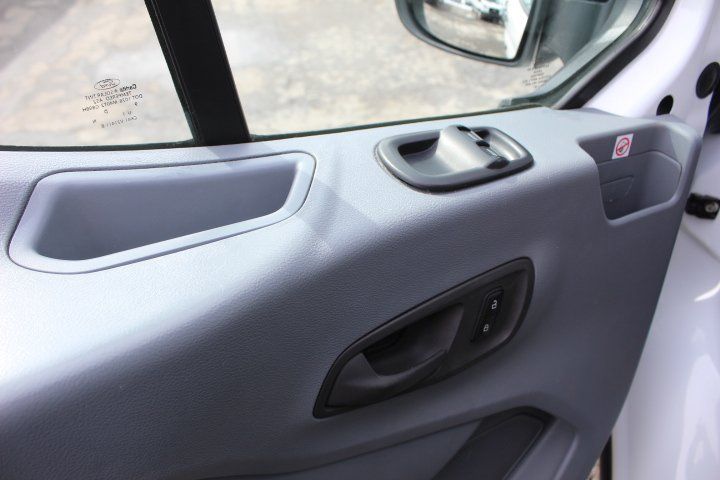 Ford Transit Cargo Van 2019 - Image 19