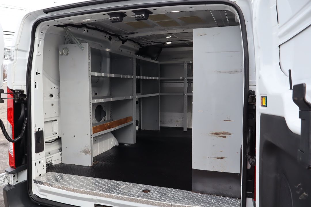 Ford Transit Cargo Van 2018 - Image 11
