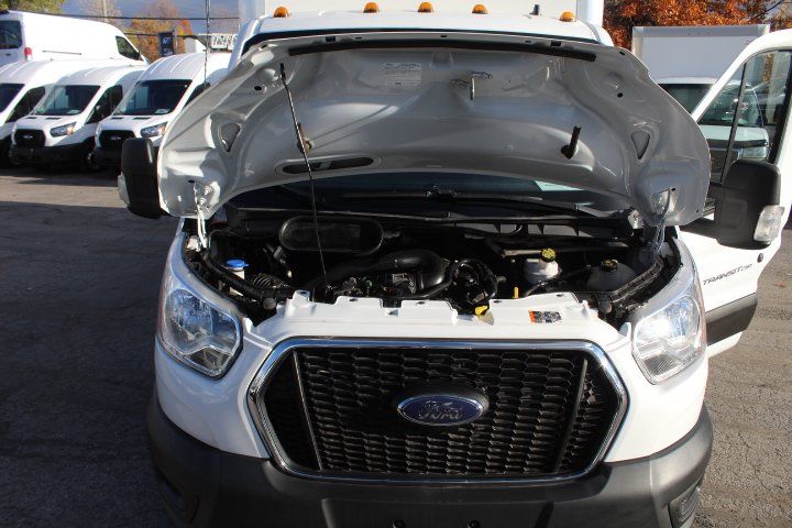 Ford Transit Cargo Van 2021 - Image 5