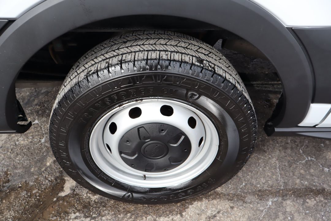 Ford Transit Cargo Van 2020 - Image 21